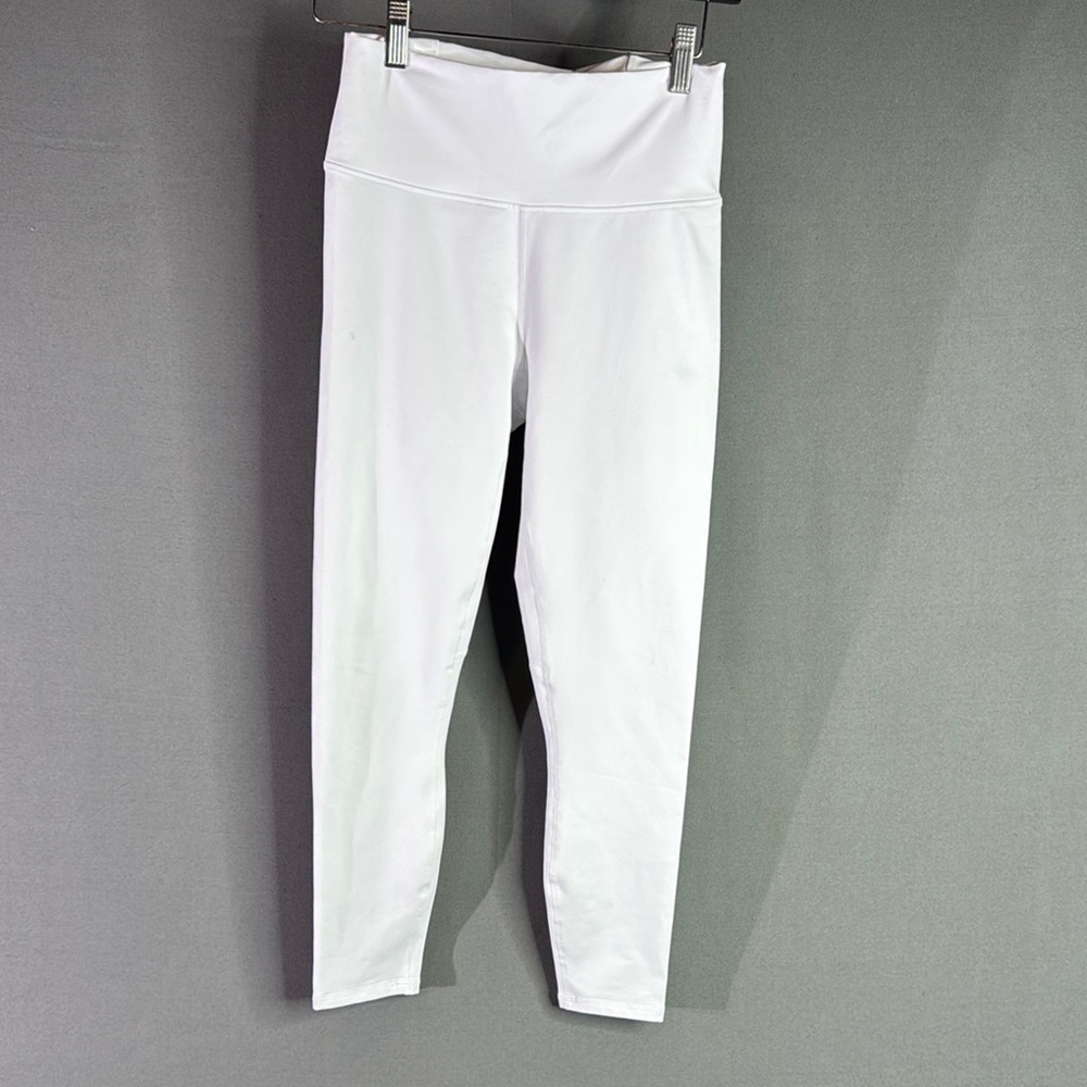 Fabletics White Leggings Clean Design size small